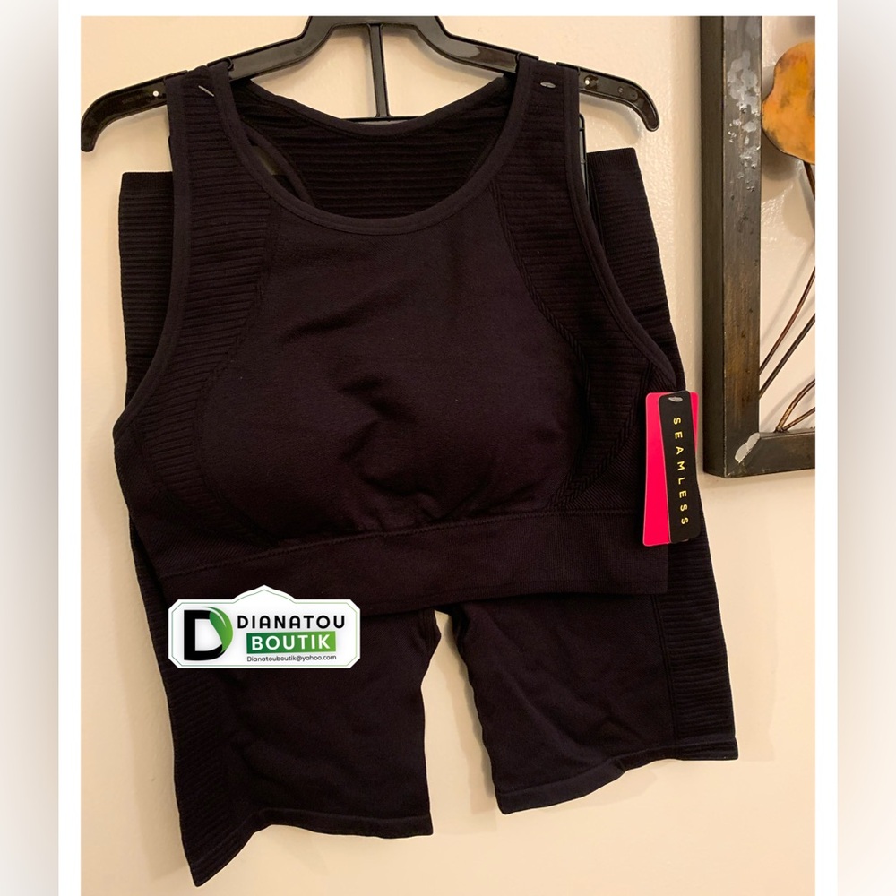 Ryka Seamless Sports Bras & Shorts Set